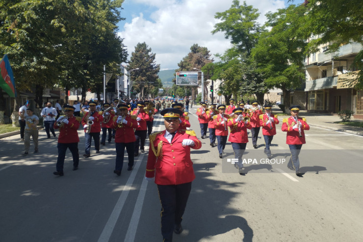 Xankəndidə hərbi yürüş -  FOTOLENT 