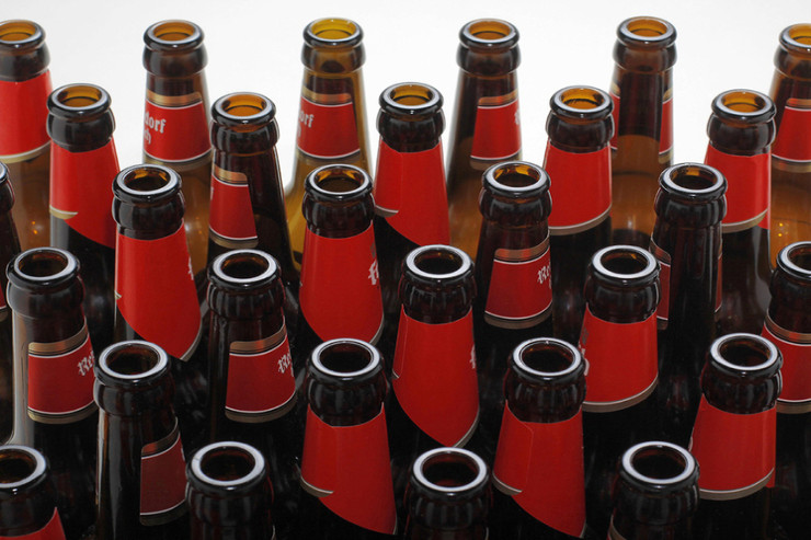 Şüşə butulkalardakı pivənin gözlənilməz TƏHLÜKƏSİ 