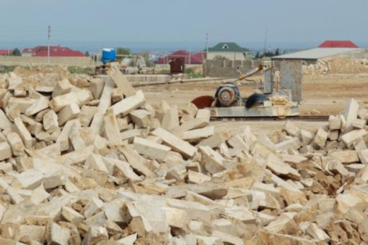 Daş karxanası çökdü, 3 işçi öldü 