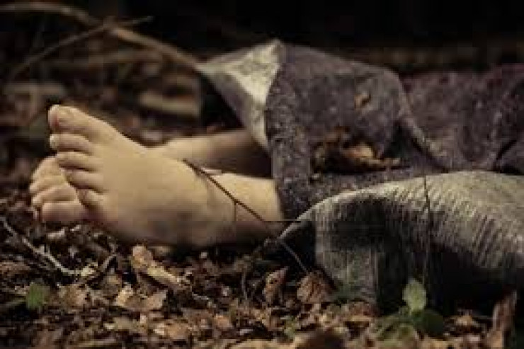 Ana və körpəsini  öldürüb meyitləri meşəyə atdılar