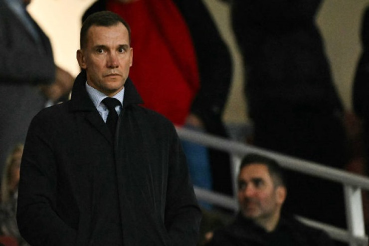 Şevçenko komanda yoldaşını  necə döyüb?   – “Çelsi”nin keçmiş oyunçusu DANIŞDI 