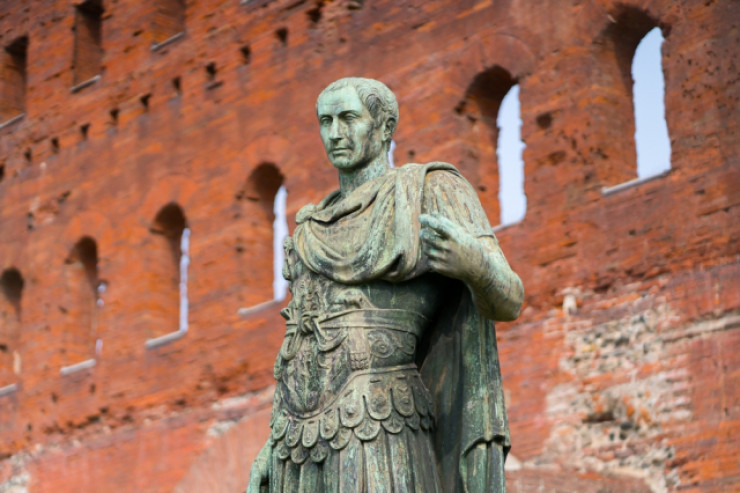 Bəşər tarixinin  ən uzun ili:   hiylənin  nə olduğu   izah edildi