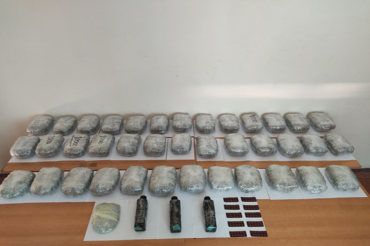 İrandan Azərbaycana 42 kilo narkotik  keçirilməsinin qarşısı alındı