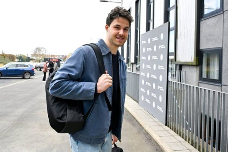 İki Mançester klubu belçikalı  qapıçı uğrunda   mübarizə aparır