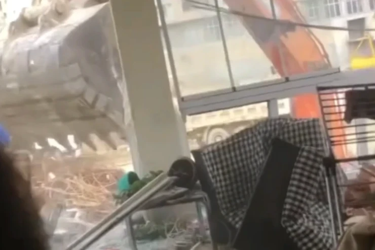 Qadının evini başına uçuran şirkətin rəhbəri HƏBS OLUNDU 