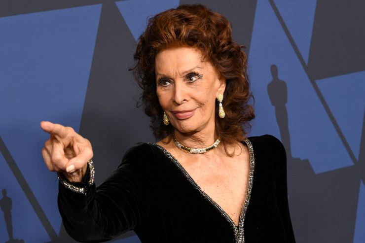 Sofi Lorenin  kişilər haqqında   sitatları: Onlar sizə münasibətlərdə yeni baxış  verəcək