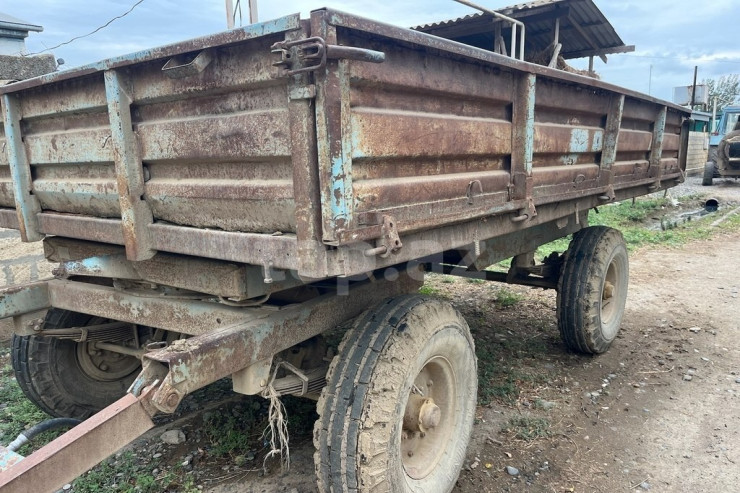 Bərdədə bədbəxt hadisə:  Traktorla qoşqunun arasında CAN VERDİ 