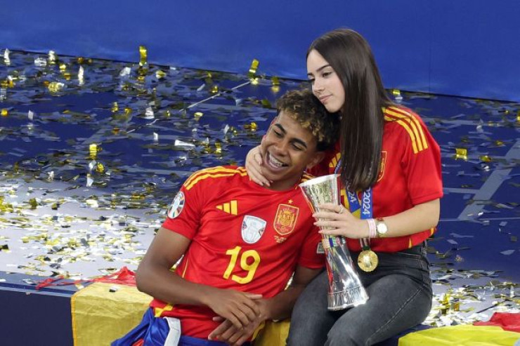 "Hiyləgər plan"  uğursuz oldu: keçmiş sevgilisi Lamin Yamaldan pul istədi,  amma...