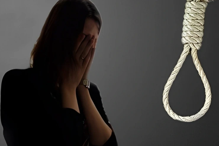 Bakıda DƏHŞƏT:  qadın səhər tezdən özünü öldürdü 