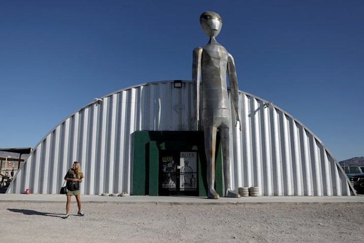 Yadplanetlilərin yerdəki bazalarına  dair məxfi sənəd AÇIQLANDI 