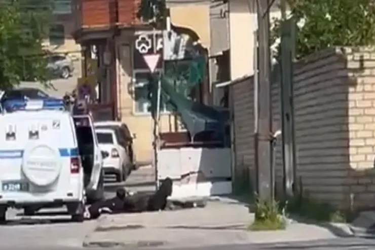 Mahaçqalada polislər güllələndi:  Ölənlər var - VİDEO  - YENİLƏNİB 