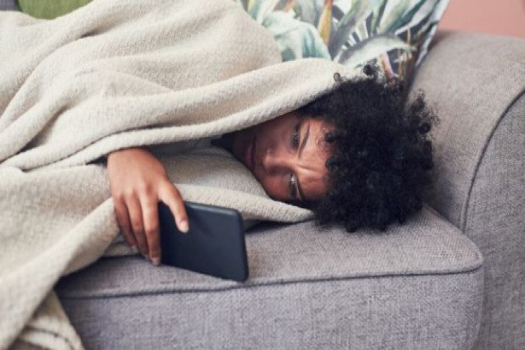 Smartfonun təsiri  hansı cins üçün xüsusilə təhlükəlidir? - ARAŞDIRMA 