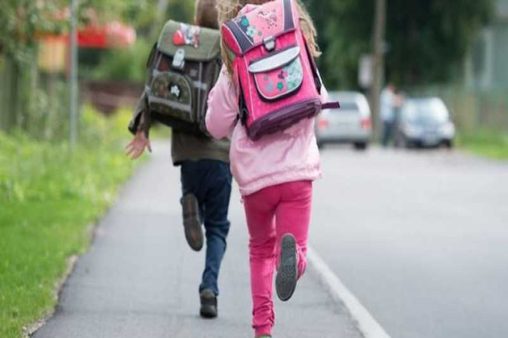 Cəlilabadda FACİƏ:  məktəbli qızı maşın vurub öldürdü