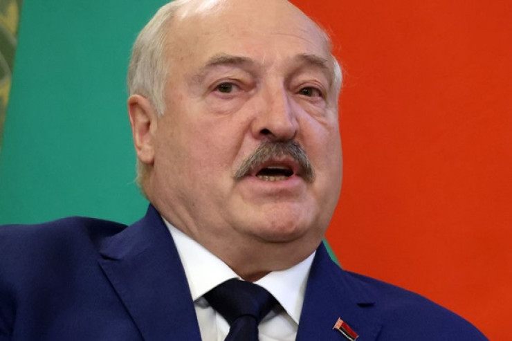 Lukaşenko hakimiyyətdə çox uzun müddət qaldığını  etiraf etdi
