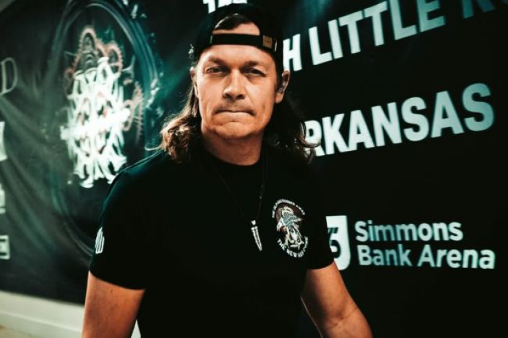 Xərçəng diaqnozu dünyaca məşhur rok qrupunun planlarını dəyişdi: tur təxirə salındı 