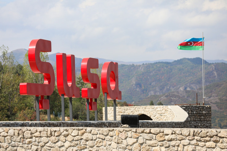 Şuşada dördüncü yaşayış kompleksinin TƏMƏLİ QOYULDU 