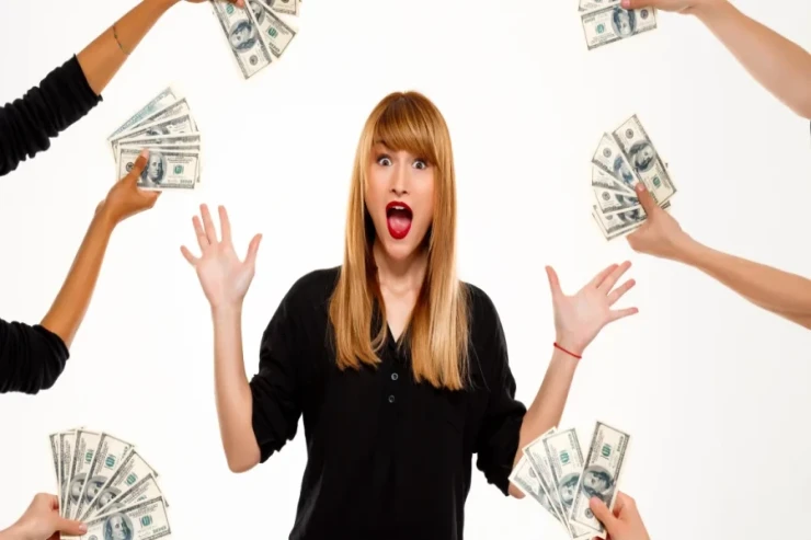 Hamı TƏƏCCÜBLƏNƏCƏK:  6 BÜRCƏ elə yerdən pul gələcək ki... 