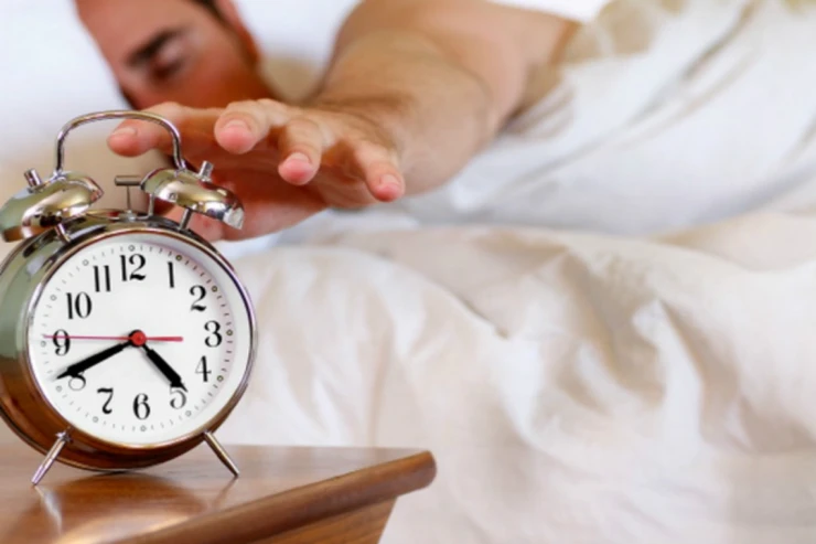 3-4 zəngli saata  oyanırsan? - Psixi riskdəsən