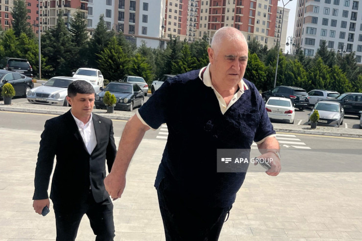 Şərurlu İsfəndiyar məhkəmədə - FOTO  -YENİLƏNİB 