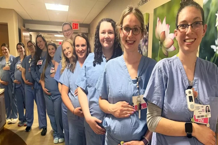 Doğum evində 14 tibb bacısı eyni vaxtda hamilə qaldı 