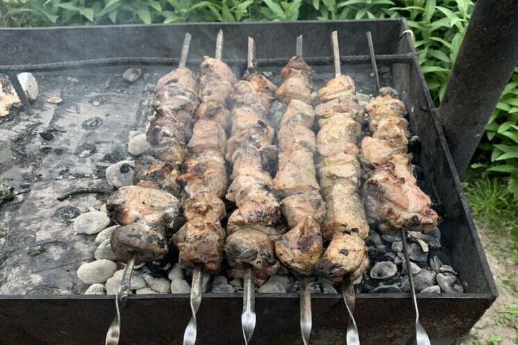 Rusiyada azərbaycanlını işə götürən  restoran BAĞLANDI