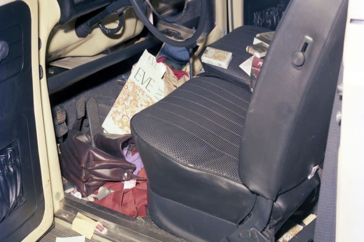 1977-ci ildəki  qətlə görə TUTULDU - Siqaret izi ilə  bilindi...