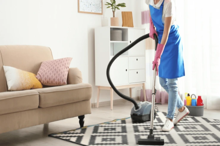 Bu 6 səhv  tozsoranınızı   məhv edir: Evinizi çirkləndirir 