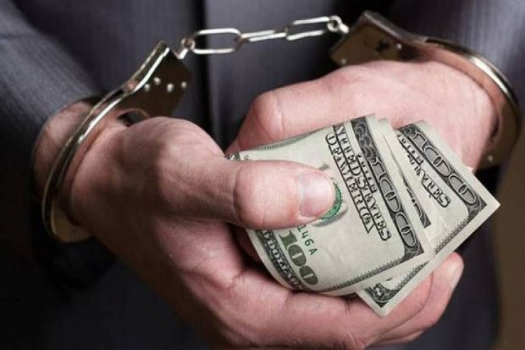 Xalq artistinə qarşı 215 minlik DƏLƏDUZLUQ 