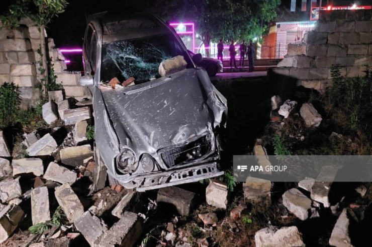 4 avtomobil toqquşdu - Xəsarət alanlar var 