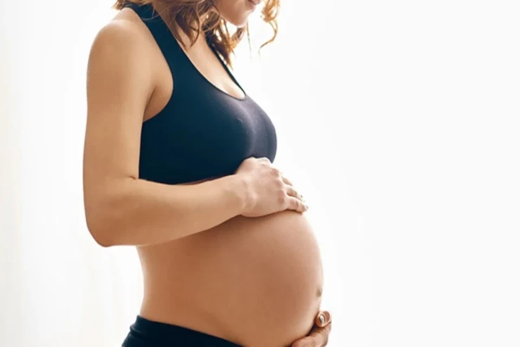 Hamilə qadınlara  müjdə: Bu meyvə körpələrdə allergiya riskini azaldır 