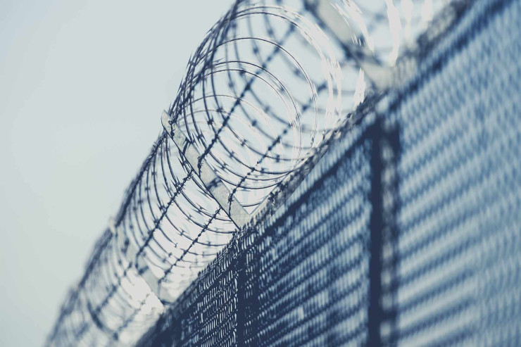 On bir məhbus həbsxanadan qaçdı - Polis onlaradan birini ələ keçirdi 