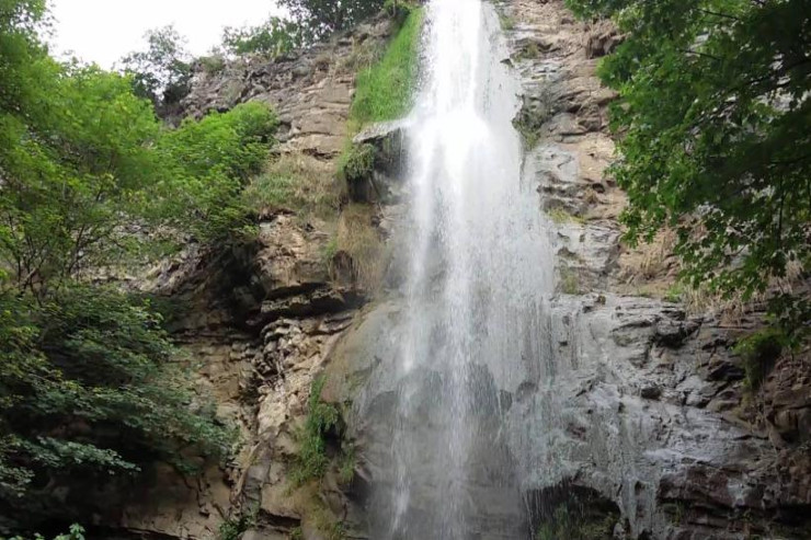 Azərbaycanda yeni şəlalə  tapıldı