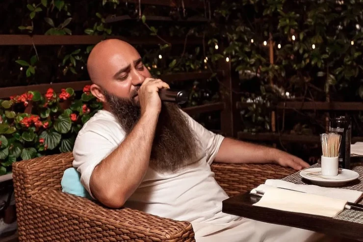 Pornoqrafiya yayan erməni plastik cərrah  həbs olundu