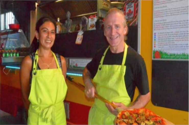 Aşpaz sevgilisi ilə birgə kişini doğrayıb qazanda qaynatdı 