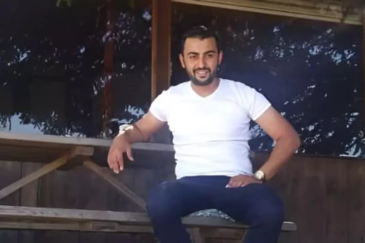 Gənclik parkında anası ilə görüntülü danışarkən  öldü