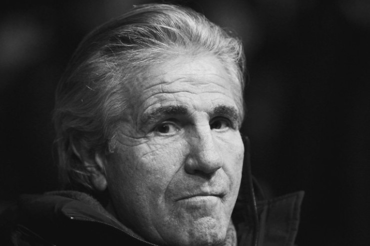 Boks üzrə Olimpiya çempionu vəfat etdi 