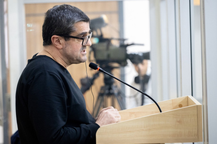 Arayik Harutyunyan işğal edilmiş ərazilərdə qəbiristanlıqların dağıdılmasını barbarlıq adlandırdı