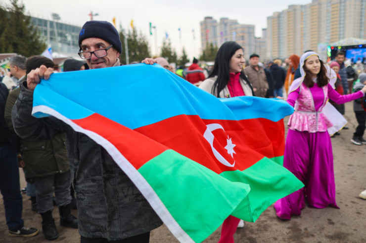 Azərbaycanlılar Rusiyanın bu bölgəsində işləyə bilməyəcək  - QADAĞA