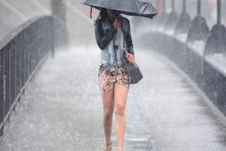 Dolu düşüb, yağış yağıb, şimşək çaxıb - FAKTİKİ HAVA 