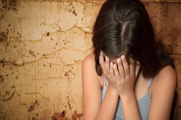 Yevlaxda 13 yaşlı qızla  ər-arvad kimi yaşayan həbs edildi