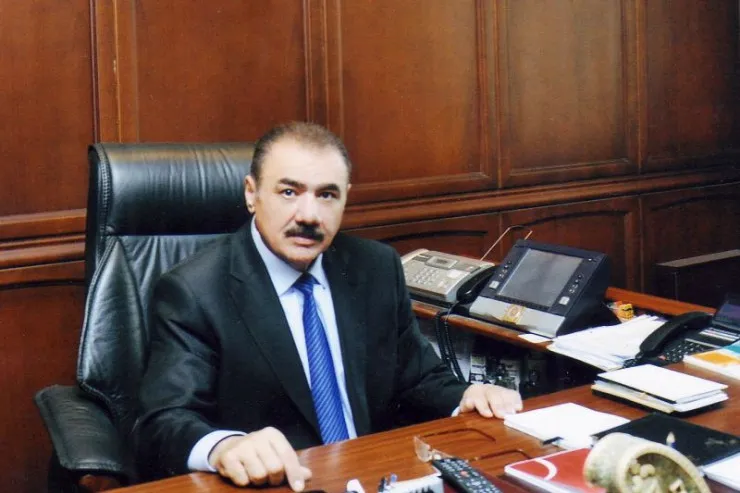 AzTV-nin keçmiş sədri Arif Alışanovun qardaşı oğluna  hökm oxundu