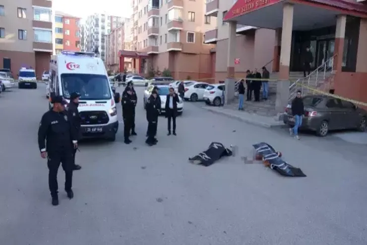 Küçədə qovaladığı qadını öldürüb  intihar etdi