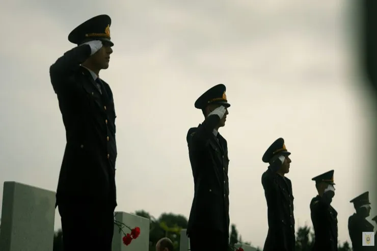 Polis Akademiyasının kursantlarından  “Zəfər təntənəsi” - VİDEO 