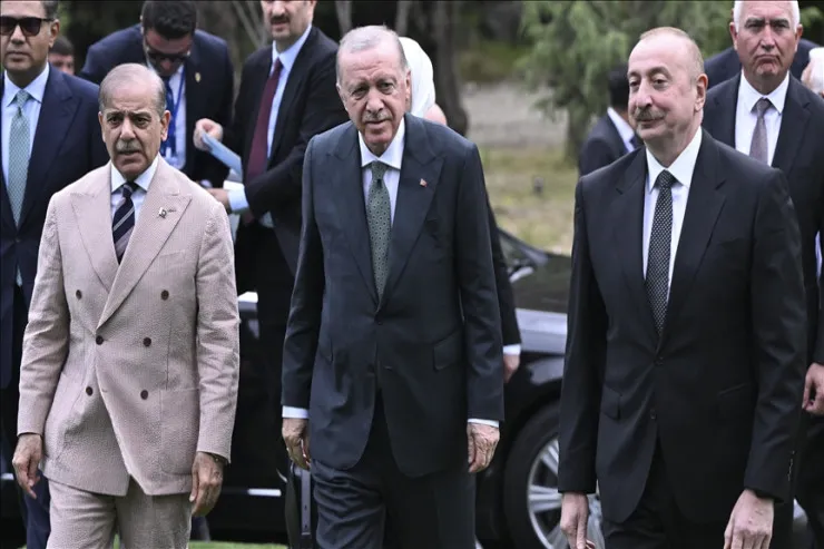 Üç dövlət, üç qardaş – TƏK ÜRƏK 