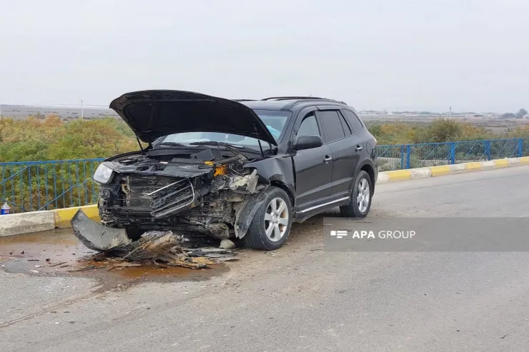 Hacıqabulda "Hyundai" "Jiquli" ilə toqquşdu: sürücü və qardaşı arvadı  öldü - YENİLƏNİB 
