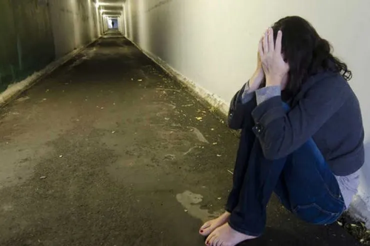 Bakıda tatto   ustası 15 yaşlı qızı qaçırtdı:  "Anası ilə bir çarpayıda  yatırdıq"