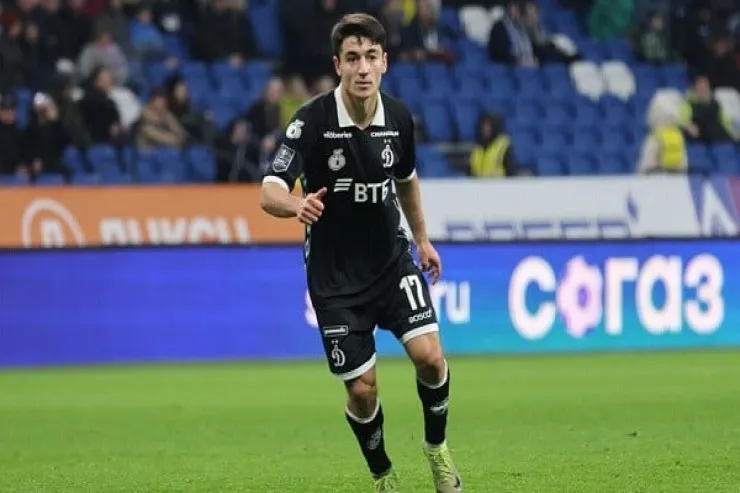 Azərbaycanlı futbolçunun dublu  Rusiya yığmasına qələbə qazandırdı