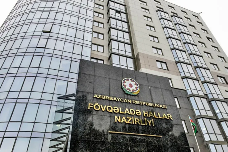 Fövqəladə Hallar Nazirliyinə məxsus xidməti mənzillərdən çıxarılmalarla  bağlı rəsmi AÇIQLAMA  