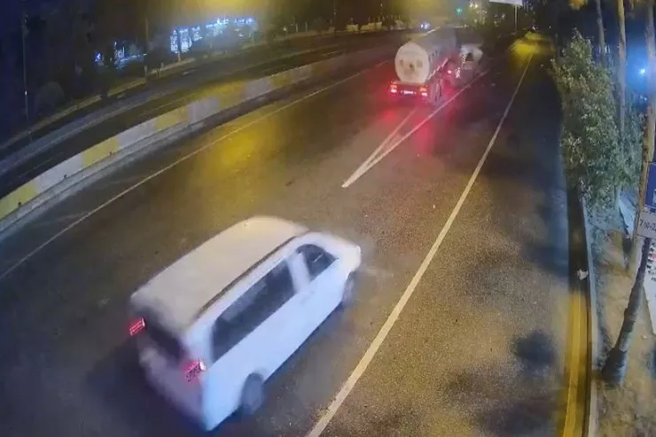 Bakıda LPG daşıyan maşın belə qəza törətdi - HADİSƏ ANI 