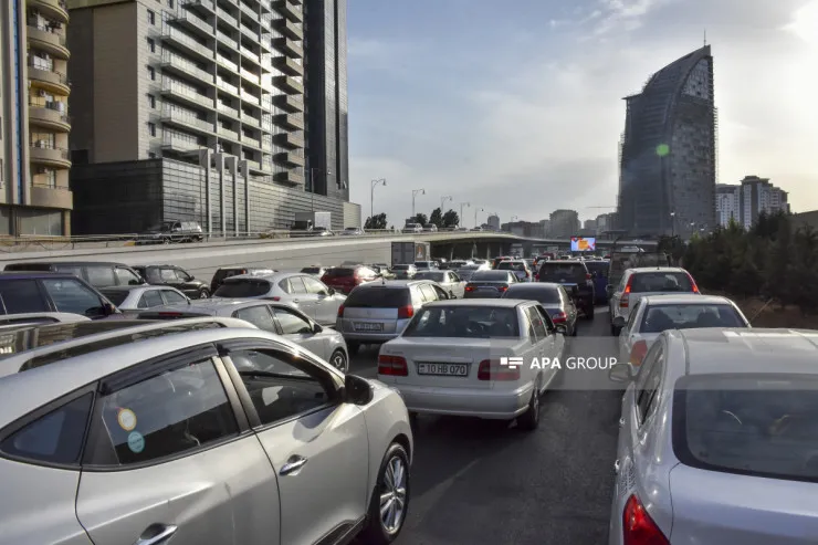 Bakıda bu yollarda sıxlıq var -  SİYAHI 
